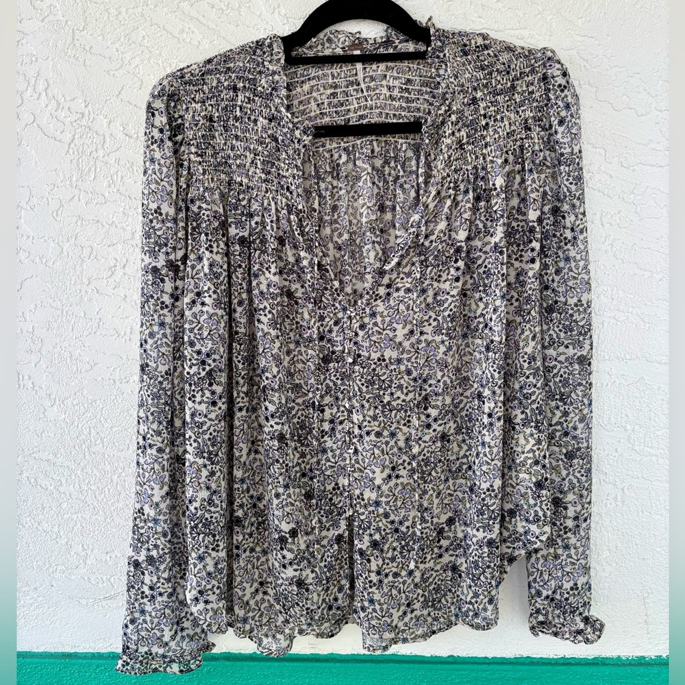 Free People Lela Large Long Sleeve Floral Sheer Smocked Blue Purple Top - Picture 4 of 11